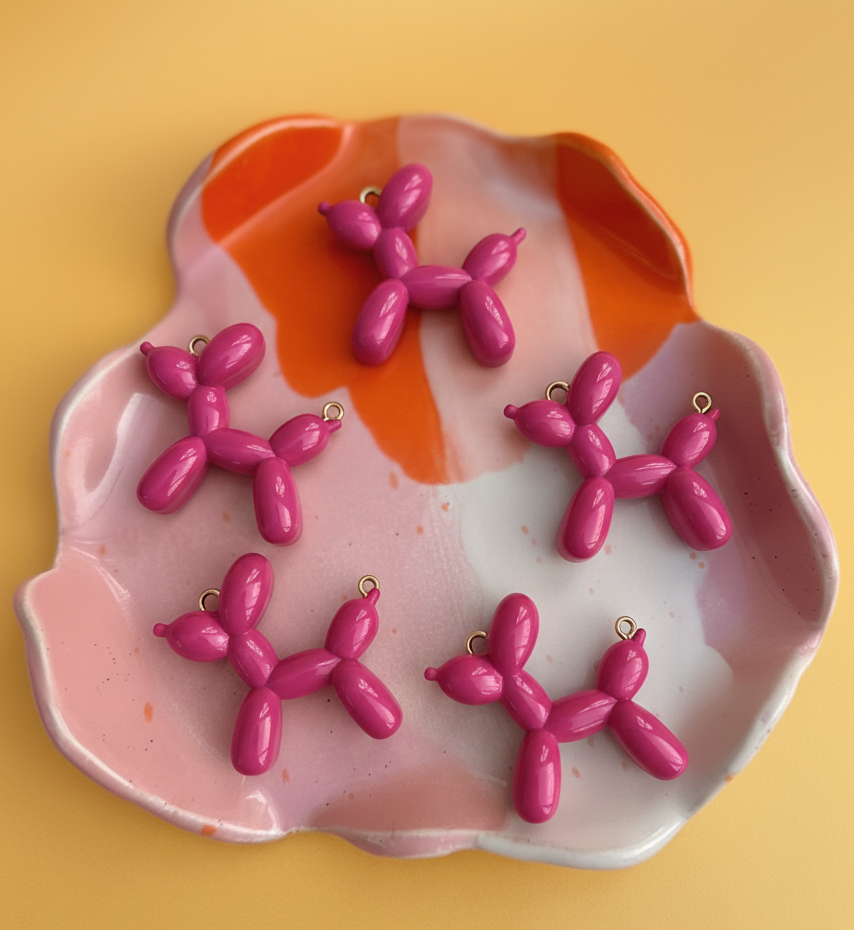 Charm chien rose fuchsia.png